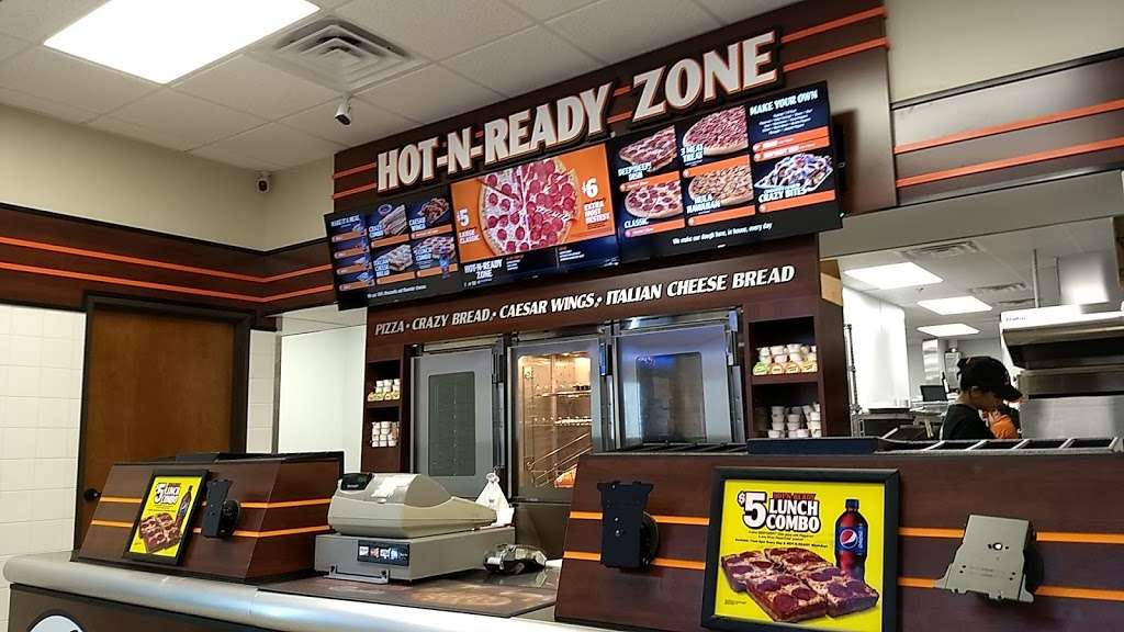 Little Caesars Pizza | 3536 Simpson Stuart Rd, Dallas, TX 75241, USA | Phone: (214) 774-9310