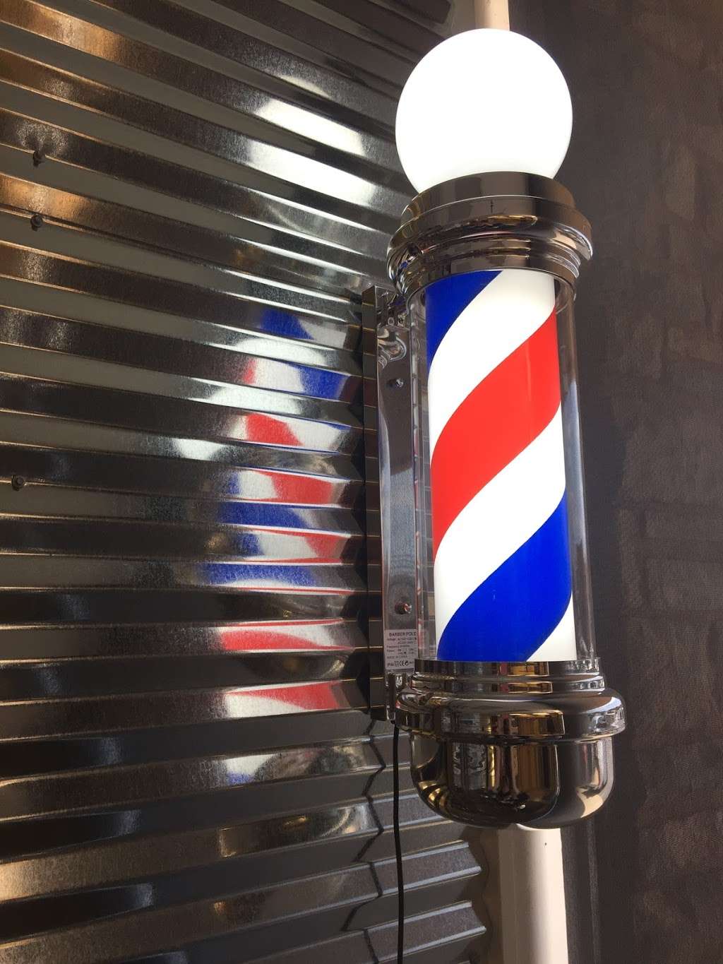 Rosario’s barbering | 907 N Main Rd #203, Vineland, NJ 08361, USA | Phone: (856) 974-4216