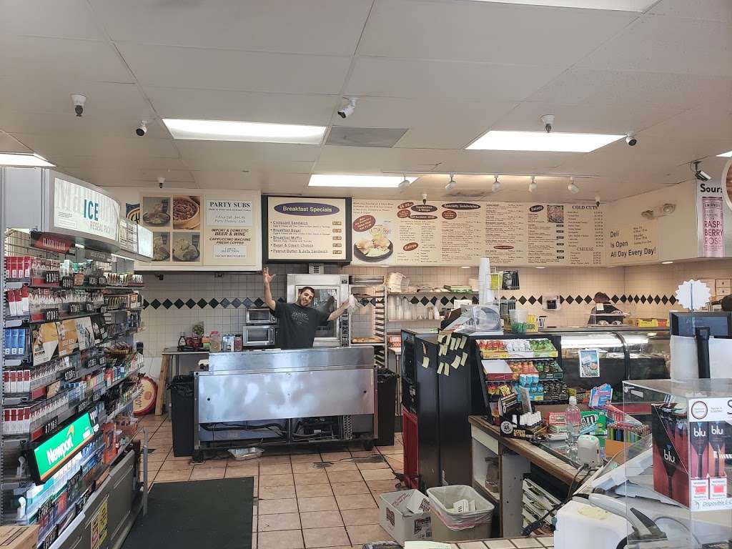 Convenient Corner Market Deli | 9330 E Poinsettia Dr # 108, Scottsdale, AZ 85260, USA | Phone: (480) 391-3155