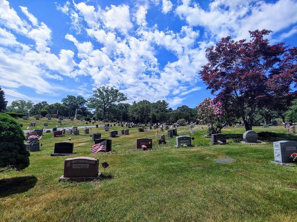 Chestnut Hill Cemetery | Burlington, MA 01803, USA | Phone: (781) 229-1879