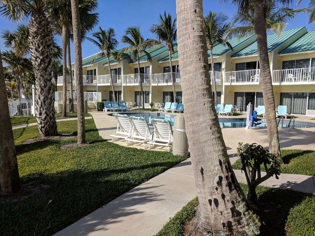 Jupiter Waterfront Inn | 18903 SE Federal Hwy, Jupiter, FL 33469, USA | Phone: (561) 747-9085