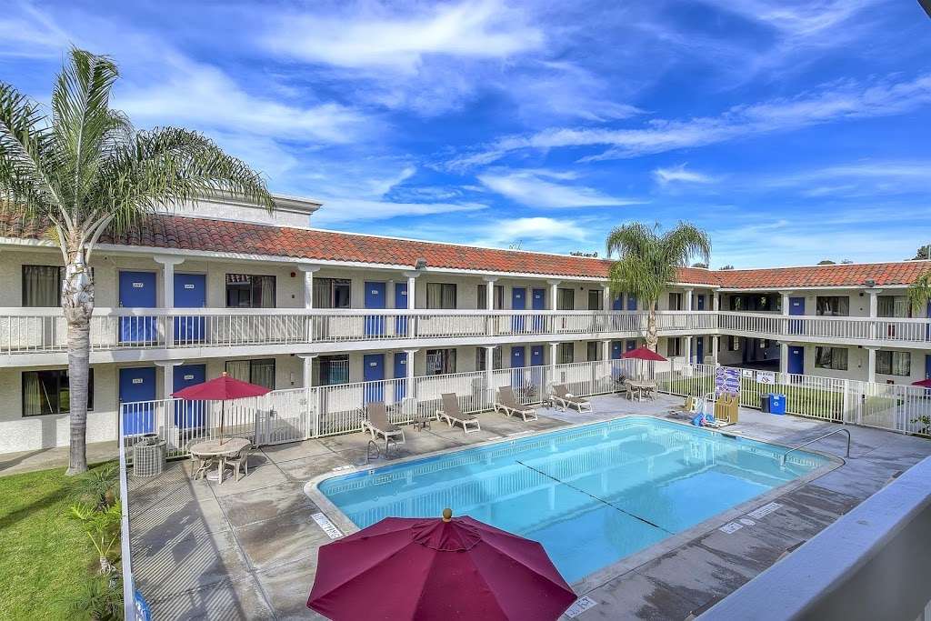 Motel 6 Carlsbad Beach | 750 Raintree Dr, Carlsbad, CA 92011, USA | Phone: (760) 431-0745