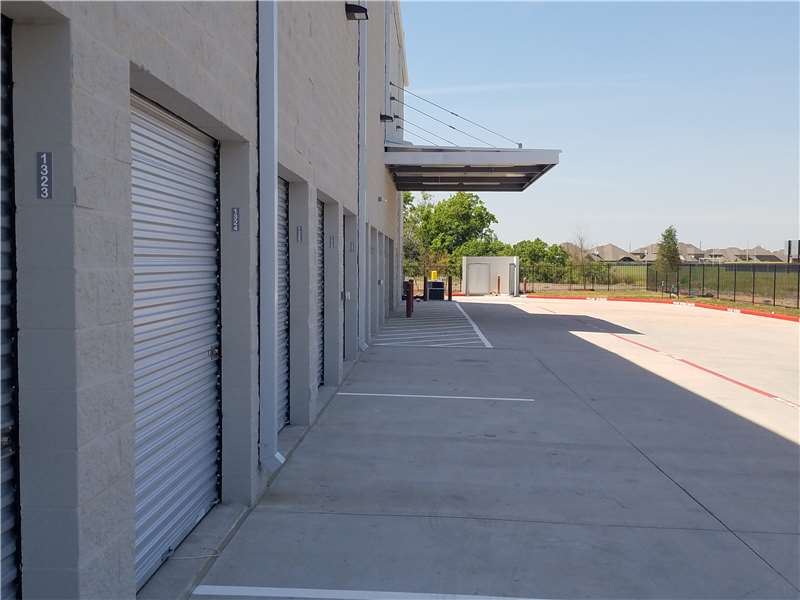 Extra Space Storage | 3200 Kirby Dr, Pearland, TX 77584, USA | Phone: (832) 981-4299