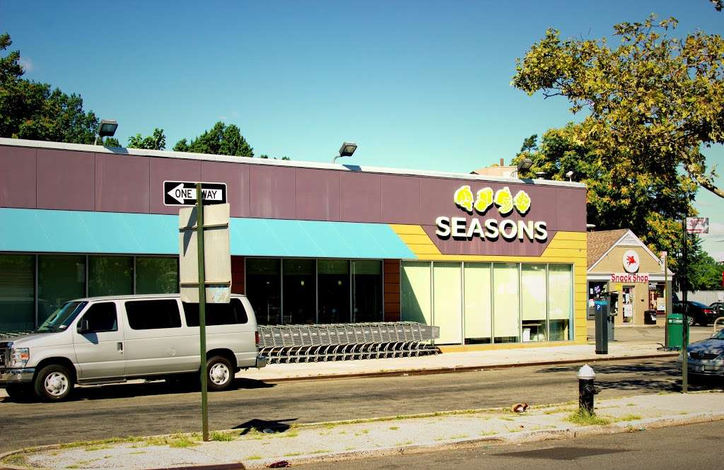 Seasons | 68-18 Main St, Flushing, NY 11367 | Phone: (718) 268-6469