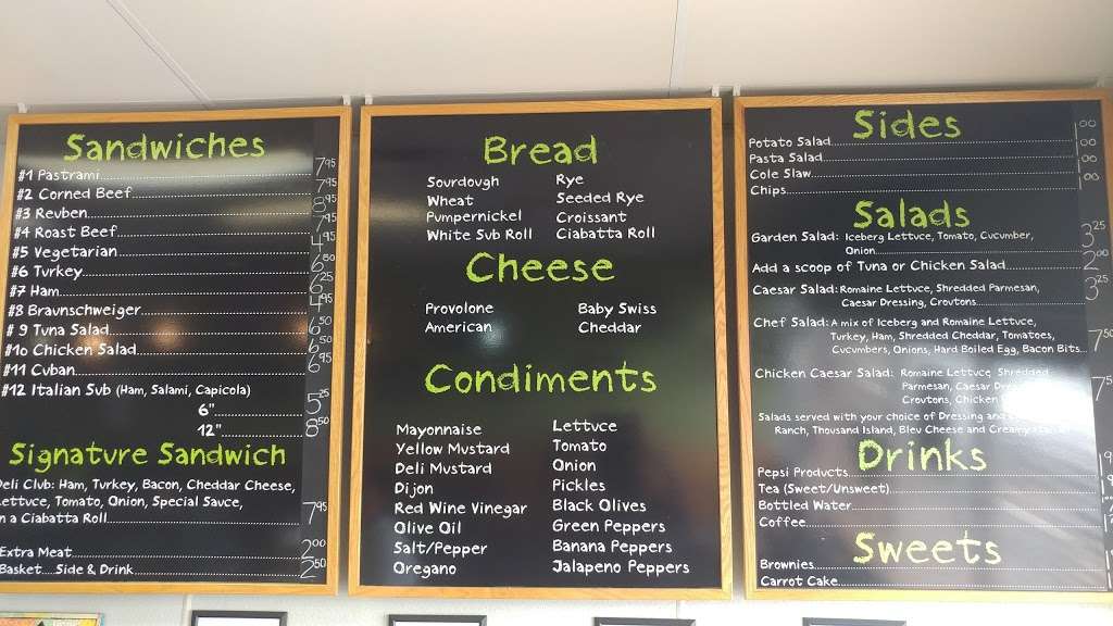 Deli Basket | 3078 Cypress Gardens Rd, Winter Haven, FL 33884, USA | Phone: (863) 325-9800