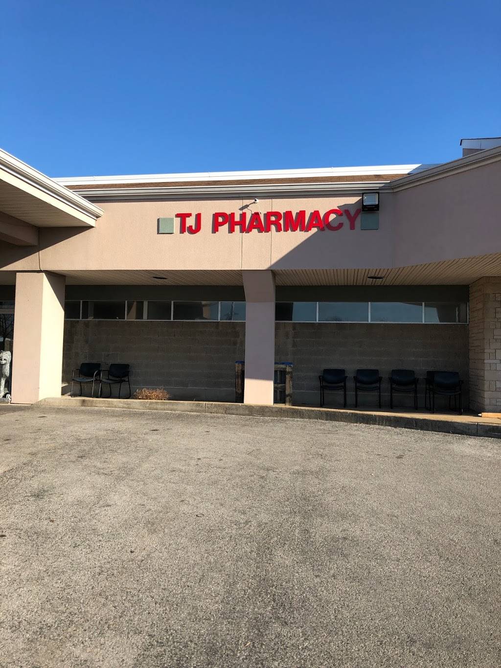 TJ Pharmacy | 3900 S Grand Blvd, St. Louis, MO 63118, USA | Phone: (314) 875-0121