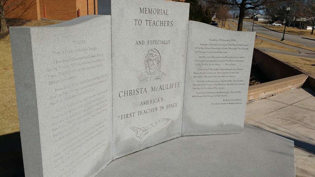 Crista McAuliffe Memorial | Gladstone, MO 64118, USA