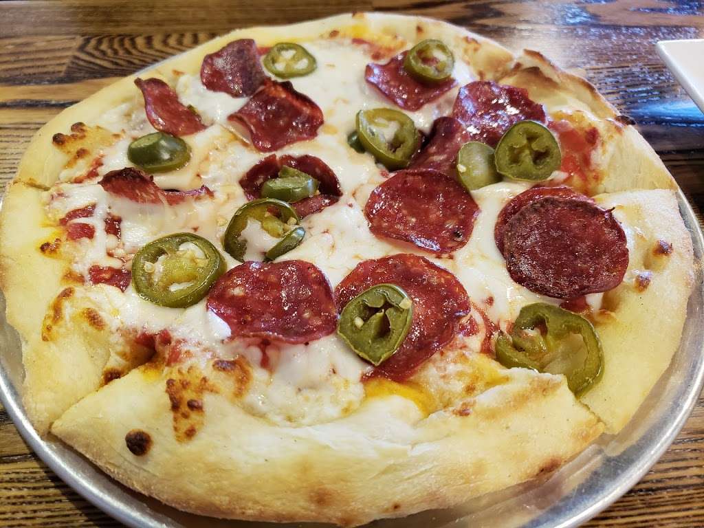 zpizza Tap Room | 751 Center Dr #107, San Marcos, CA 92069, USA | Phone: (760) 317-4677