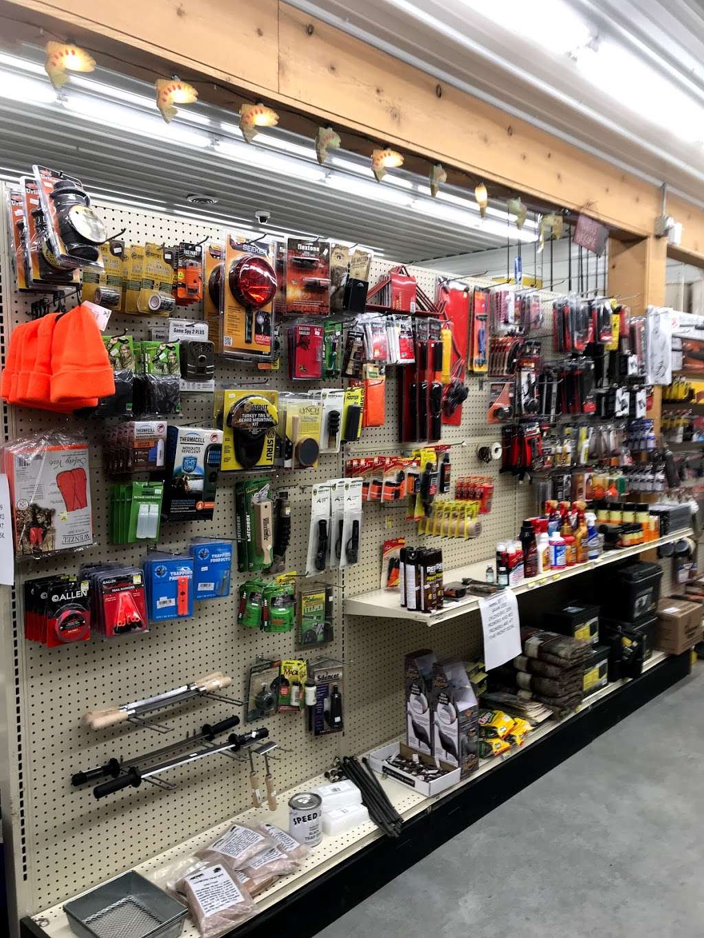 Bear Hardware | 75 Chestnut W, Nashville, IN 47448 | Phone: (812) 988-8888