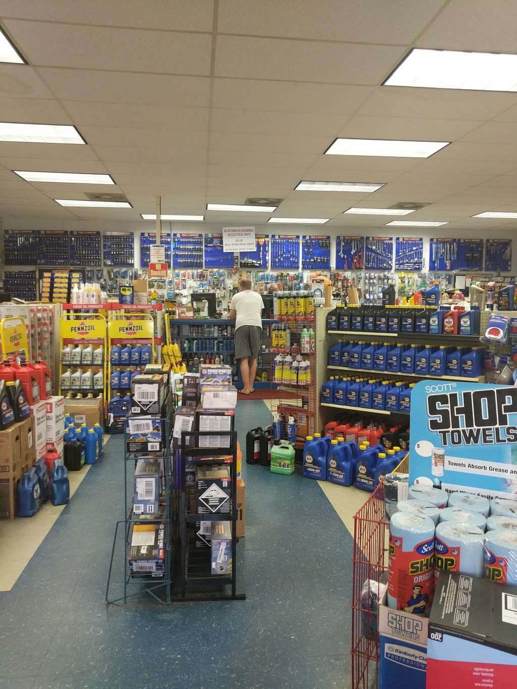 NAPA Auto Parts - Goochland Auto Parts | 1926 Sandy Hook Rd, Goochland, VA 23063, USA | Phone: (804) 556-3301