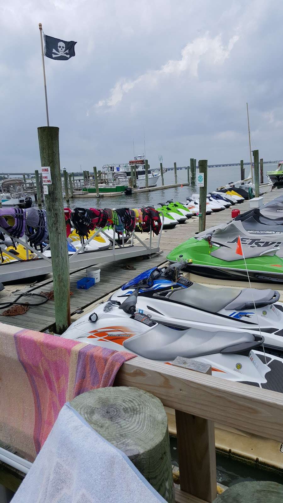 Wet & Wild Wave Runner Rentals | 244 Bay Ave, Ocean City, NJ 08226, USA | Phone: (609) 399-6527