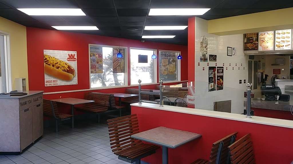 Wienerschnitzel | 2011 E Washington St, Colton, CA 92324, USA | Phone: (909) 824-9993