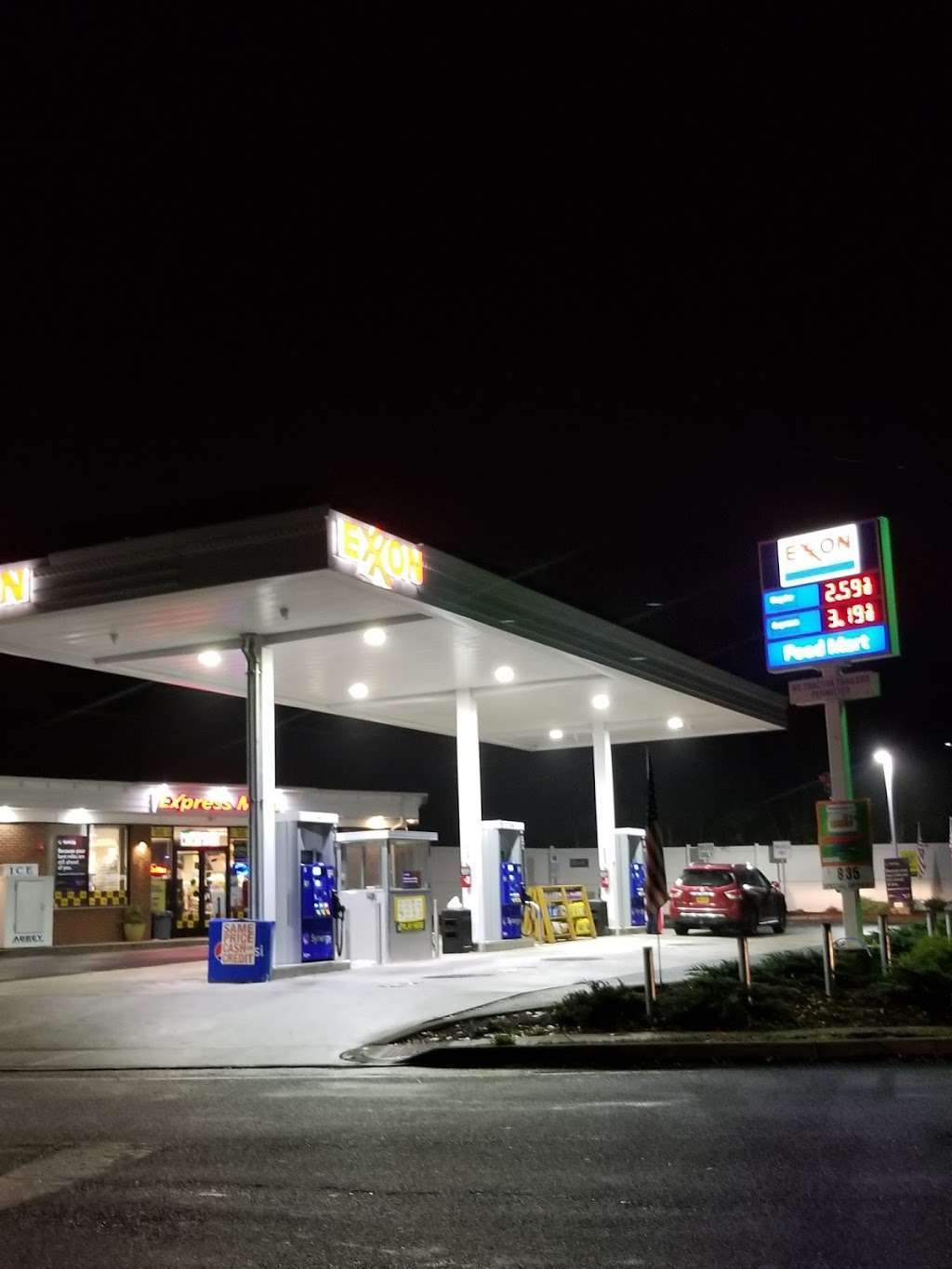 Exxon | 700 Washington Ave, Township of Washington, NJ 07676 | Phone: (201) 497-6571