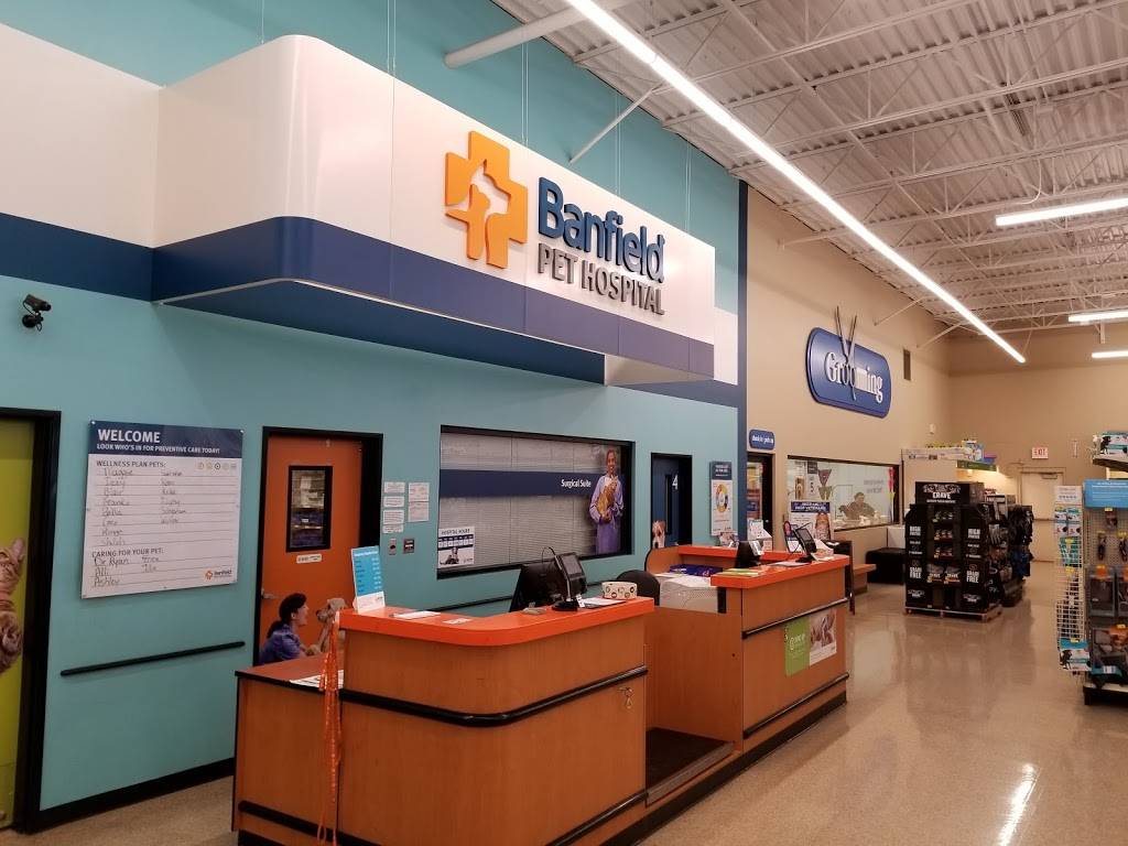 PetSmart | 27161 Crossroads Pkwy, Rossford, OH 43460, USA | Phone: (419) 873-1715