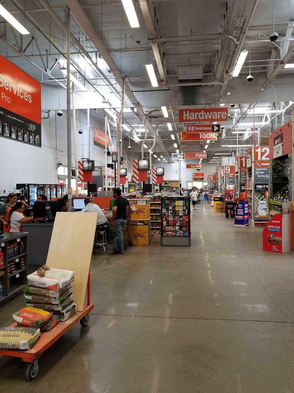 The Home Depot | 725 Plaza Ct, Chula Vista, CA 91910, USA | Phone: (619) 421-6200