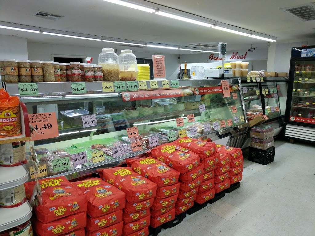 Lous Supermarket & meat market | 406 Grand Ave, Bacliff, TX 77518, USA | Phone: (281) 957-9684