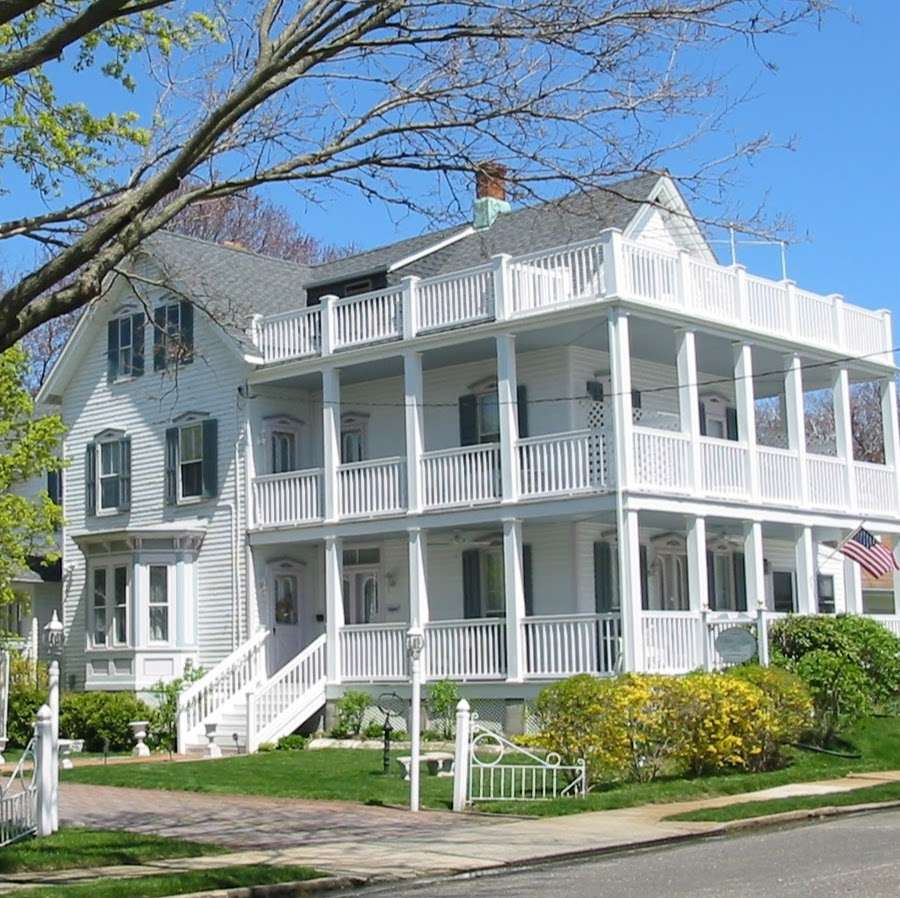 White Lilac Inn | 414 Central Ave, Spring Lake, NJ 07762, USA | Phone: (732) 449-0211