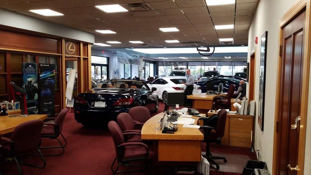 Ray Catena Lexus of Larchmont | 1435 Boston Post Rd, Larchmont, NY 10538, USA | Phone: (914) 833-5000