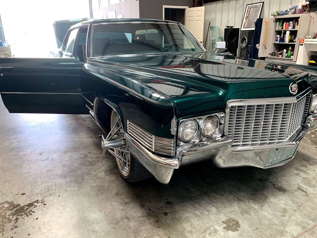 car audio and security by castillo | 14100 Bammel North Houston Rd ste a-6, Houston, TX 77014, USA | Phone: (281) 919-1279