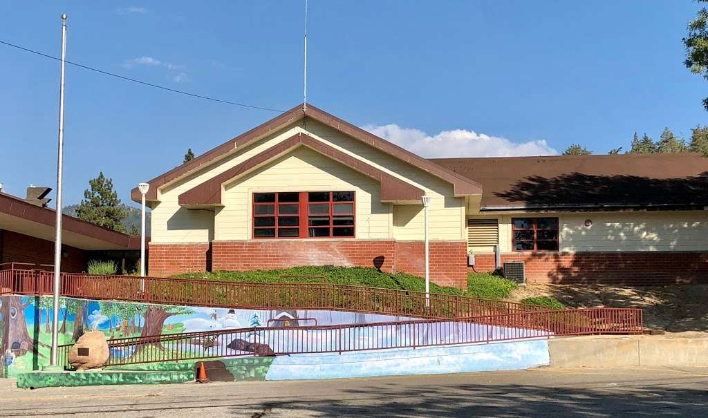 Charles Hoffman Elementary School | 2851 Running Springs School Rd, Running Springs, CA 92382, USA | Phone: (909) 939-0006
