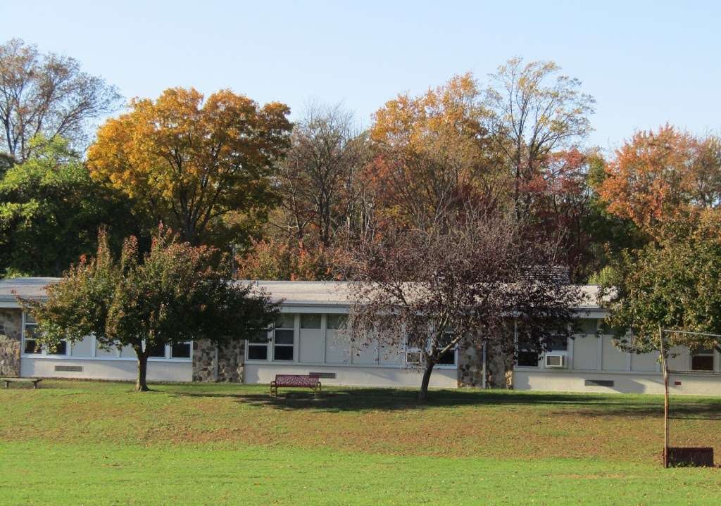 Coopertown Elementary School | 800 Coopertown Rd, Bryn Mawr, PA 19010, USA | Phone: (610) 853-5900