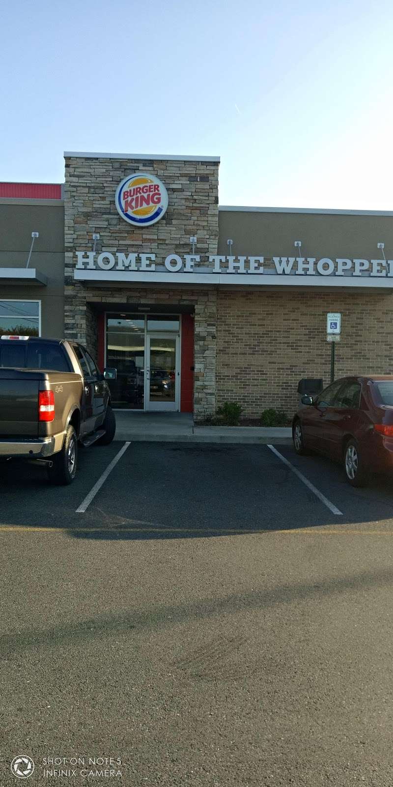 Burger King | 2714 N Salisbury Blvd, Salisbury, MD 21801, USA | Phone: (410) 546-5919