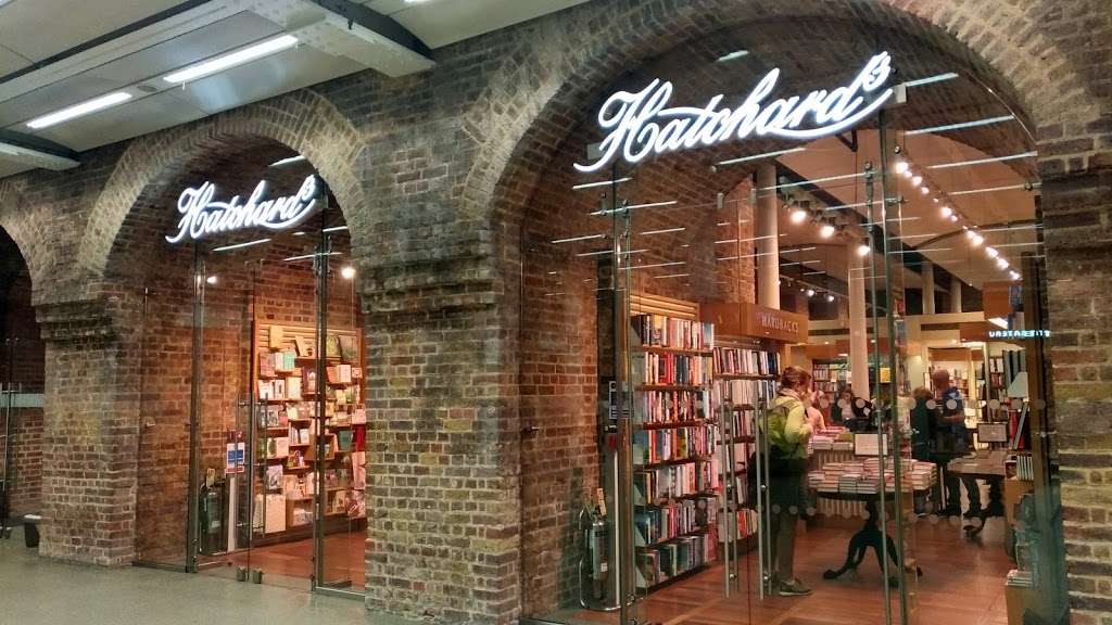 Hatchards | 1, St Pancras Station, Euston Rd, Kings Cross, London N1C 4QP, UK | Phone: 020 7278 1238