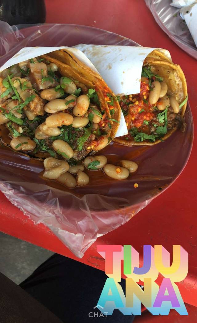 Tacos de birria Coquis | Blv Dias Ordaz, Paseo Los Reyes, Tijuana, B.C., Mexico