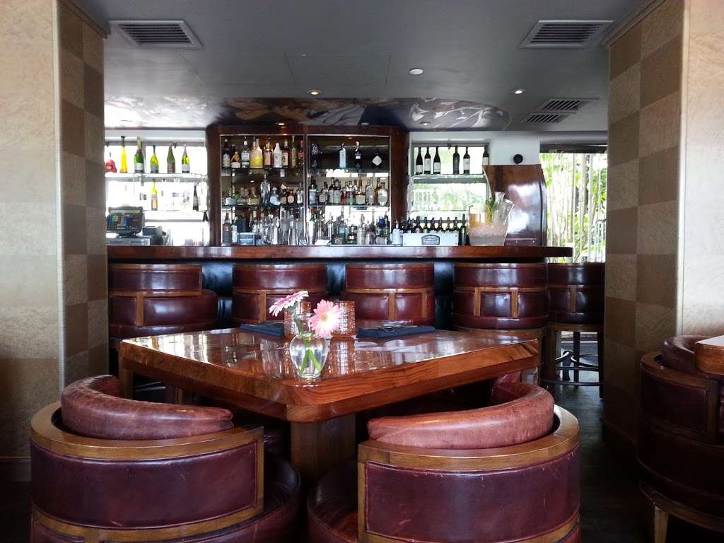 The Dining Room at Hotel Shangri-La | 1301 Ocean Ave, Santa Monica, CA 90401, USA | Phone: (310) 394-2791