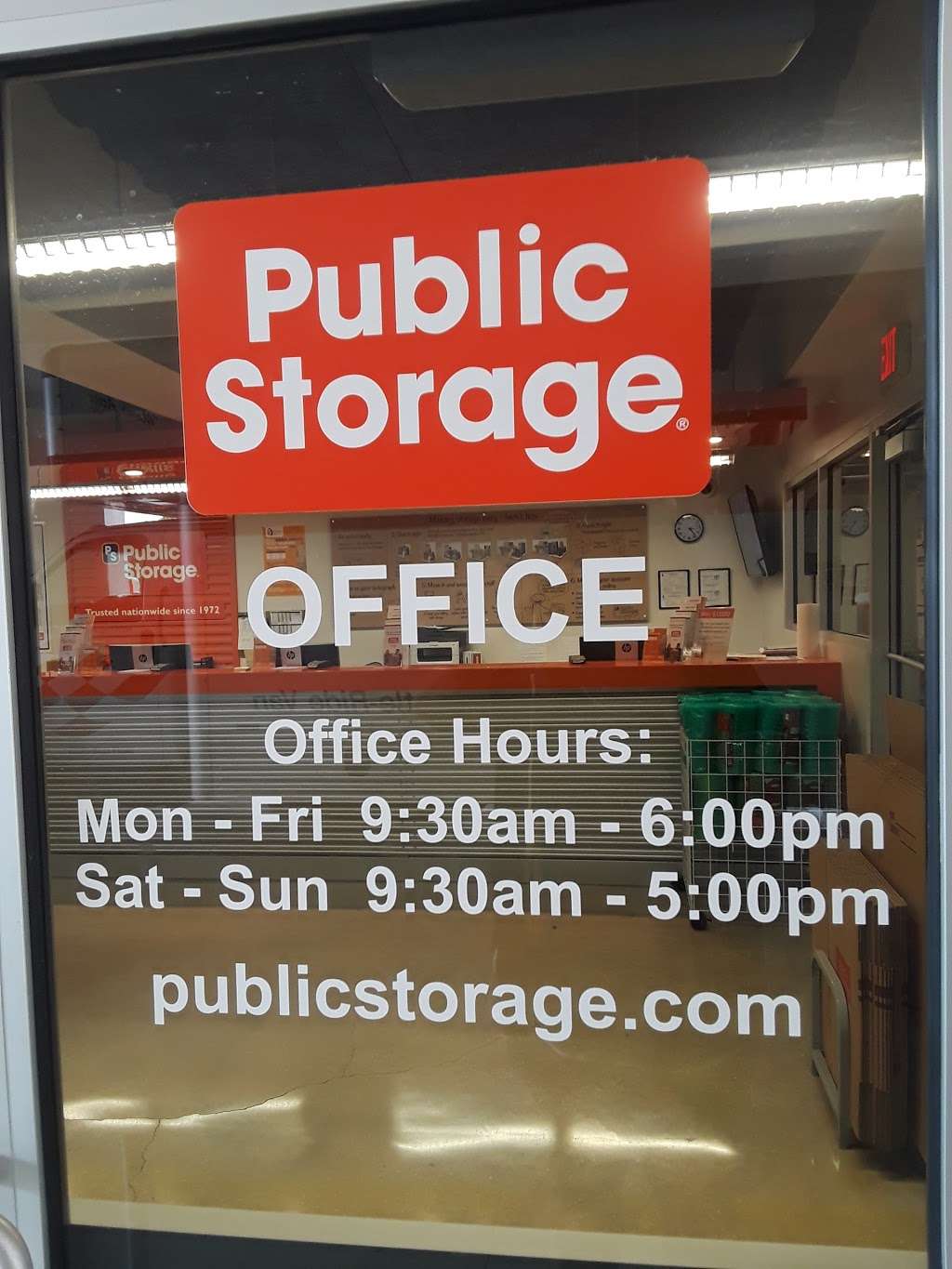 Public Storage | 300 NW 36th St, Miami, FL 33127, USA | Phone: (305) 203-0022