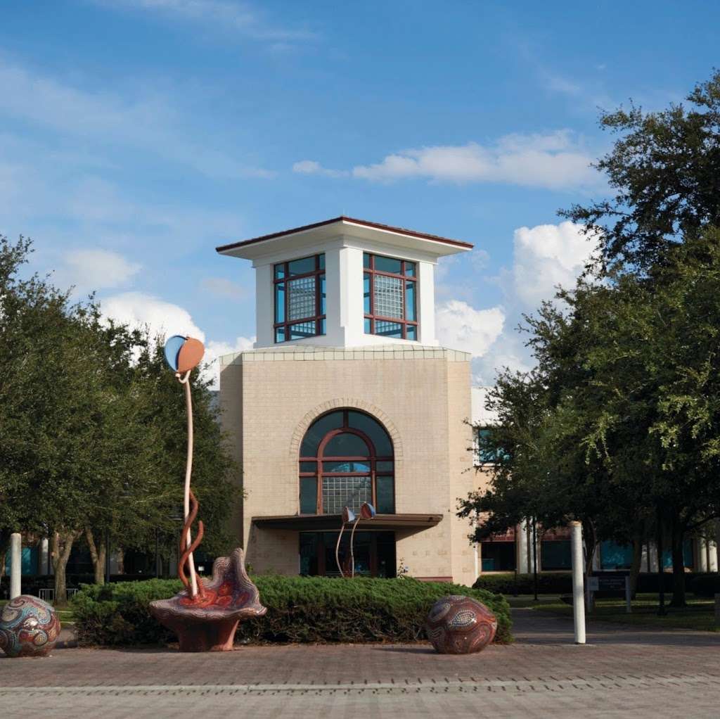 Florida Atlantic University - John D. MacArthur Campus at Jupite | 5353 Parkside Dr, Jupiter, FL 33458, USA | Phone: (561) 799-8500