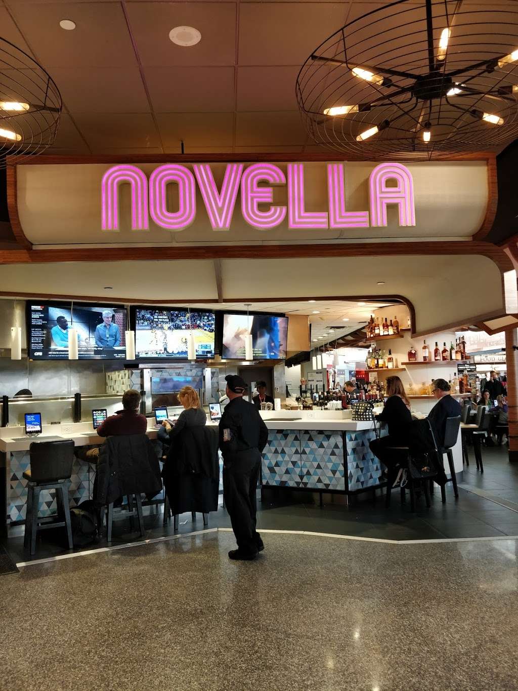 Novella | Newark International Airport St, Newark, NJ 07114, USA
