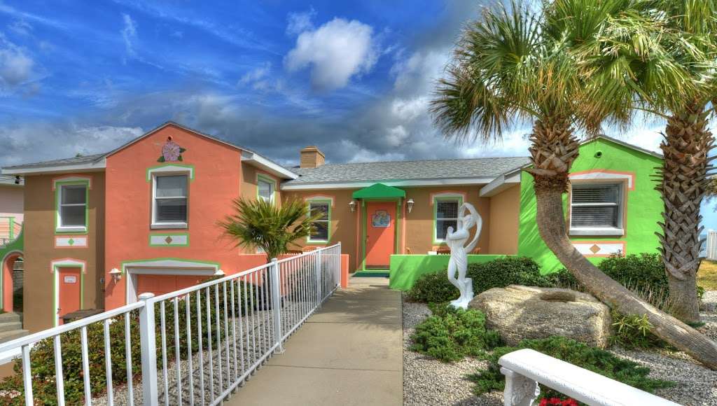 Tropical Manor | 2237 S Atlantic Ave, Daytona Beach Shores, FL 32118, USA | Phone: (386) 252-4920