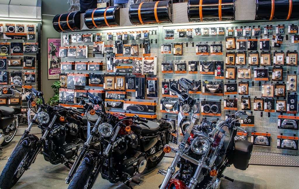 Rocky Mountain Harley-Davidson | 2885 W County Line Rd, Littleton, CO 80129 | Phone: (303) 703-2885