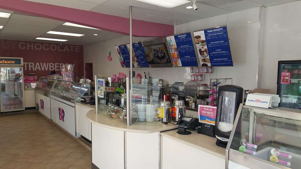 Baskin-Robbins | 202 E Highland Ave, San Bernardino, CA 92404, USA | Phone: (909) 883-1881