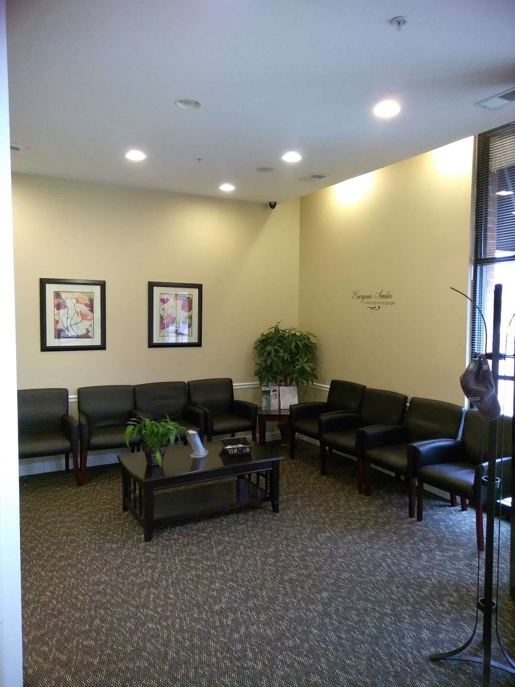 Lakemoor Dental Implants & Orthodontics | 80 E Belvidere Rd, Hainesville, IL 60030, USA | Phone: (847) 986-6300