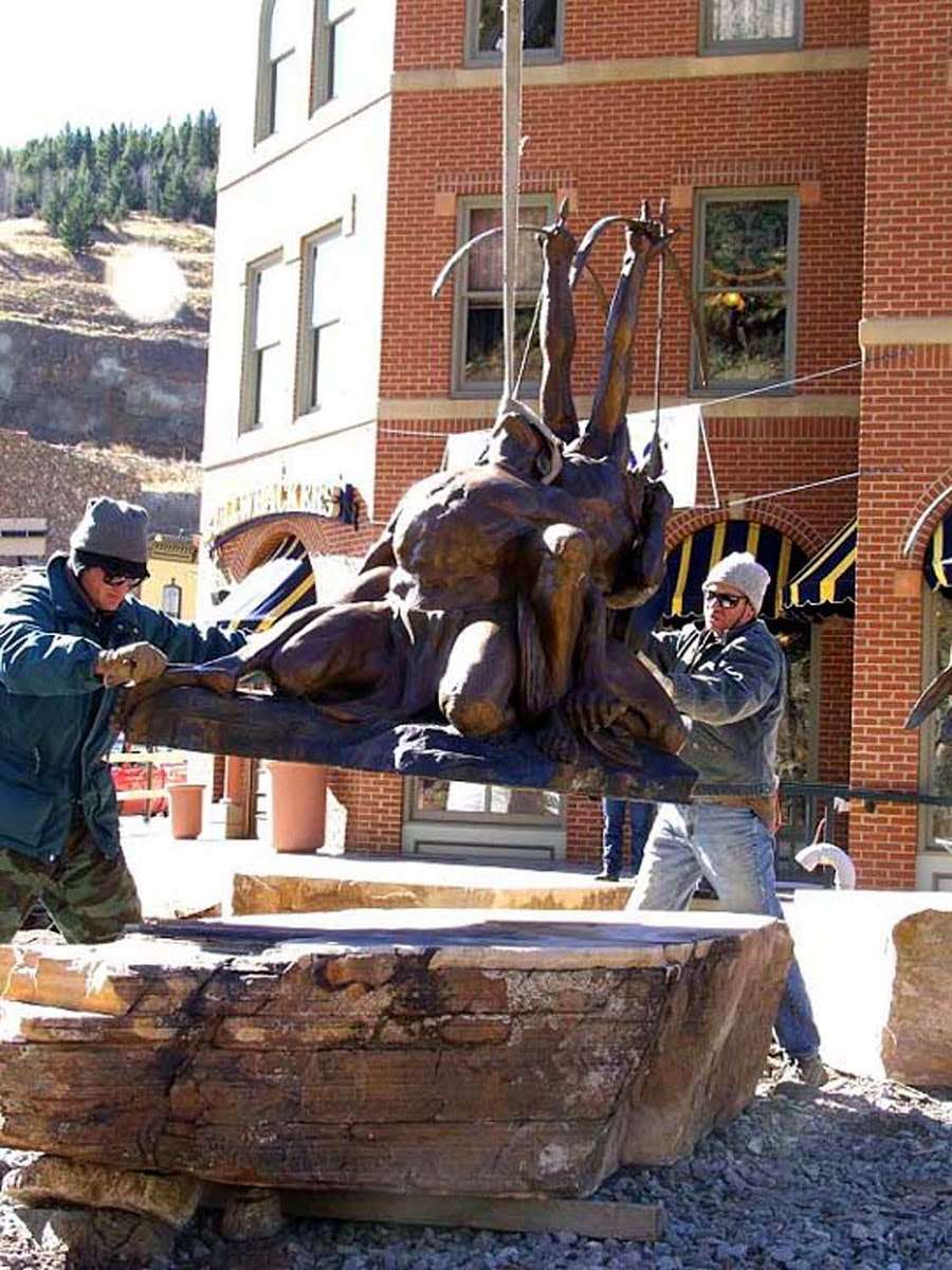 Columbine Gallery and the National Sculptors Guild | 2683 N Taft Ave, Loveland, CO 80538, USA | Phone: (970) 667-2015