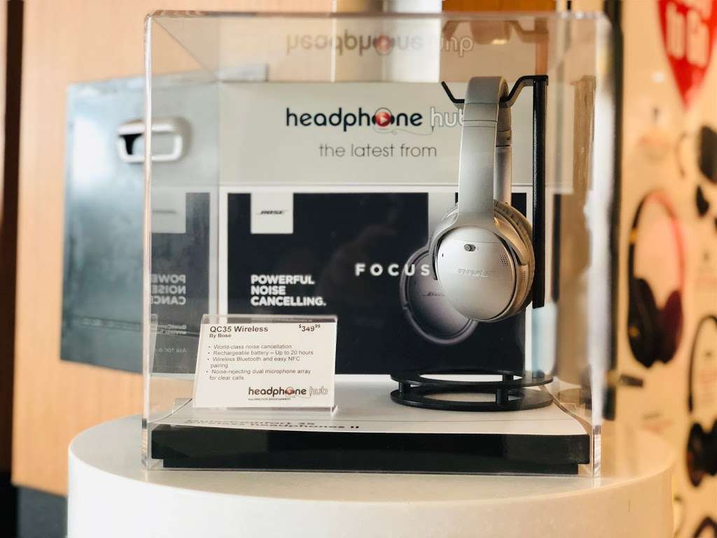 Headphone Hub | 3950 South Terminal Rd FIS Building, Level 2, Space 42 Across from, Security Check Point, Terminal E, Houston, TX 77032, USA | Phone: (713) 865-2569