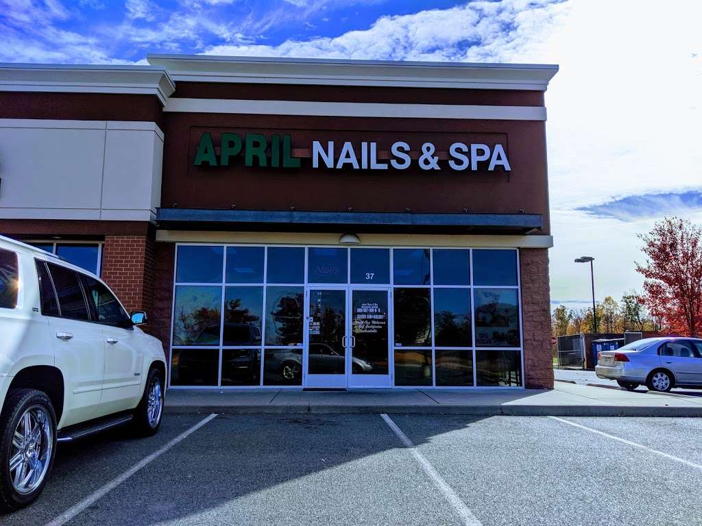 Aprils Nails & Spa | Building, 37 - 53 Market St, Zion Crossroads, VA 22942, USA | Phone: (540) 832-9888