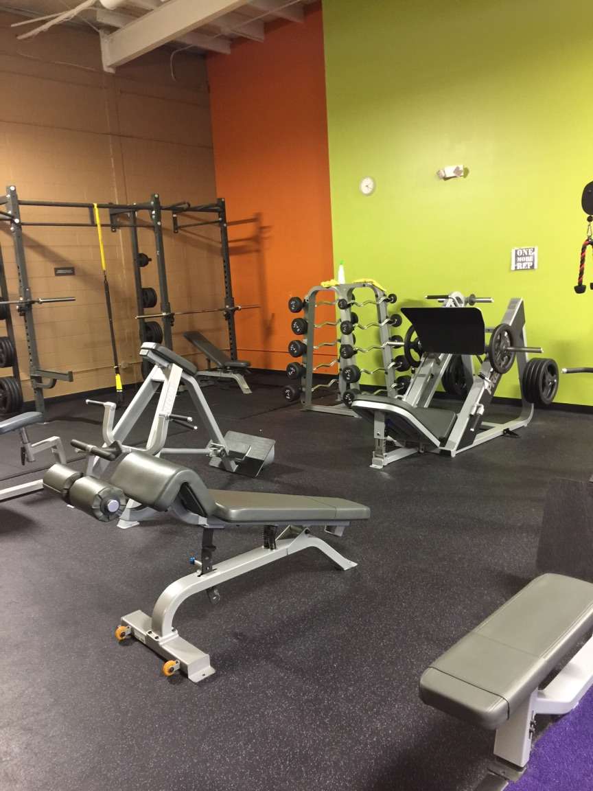 Anytime Fitness | 520 E Baltimore St, Taneytown, MD 21787, USA | Phone: (240) 397-9580