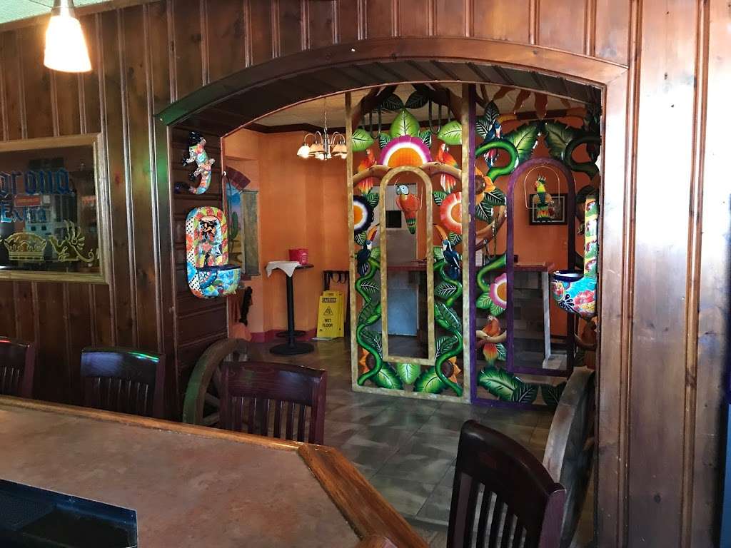 Little Mexico sullivan | 143 Main St, Sullivan, WI 53178, USA | Phone: (262) 582-3135