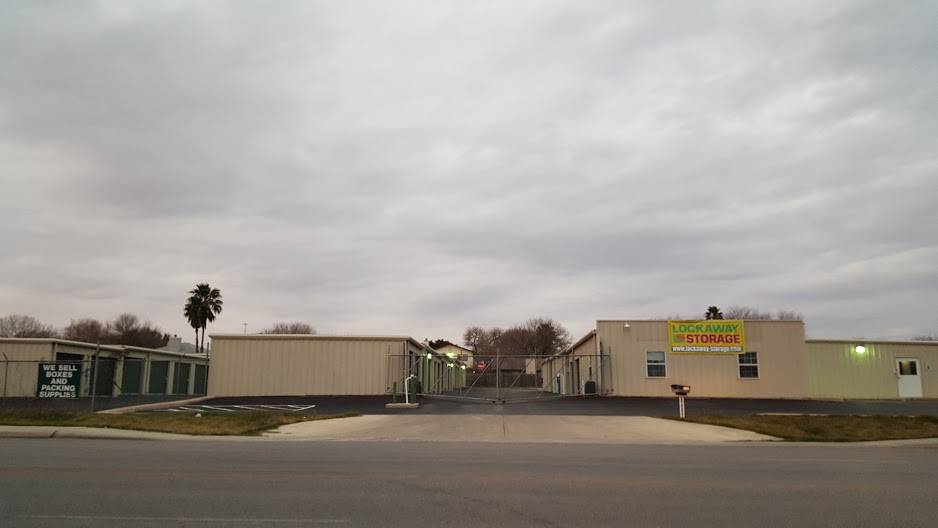 Lockaway Storage | 7095 Crestway Rd, San Antonio, TX 78239, USA | Phone: (210) 910-5321