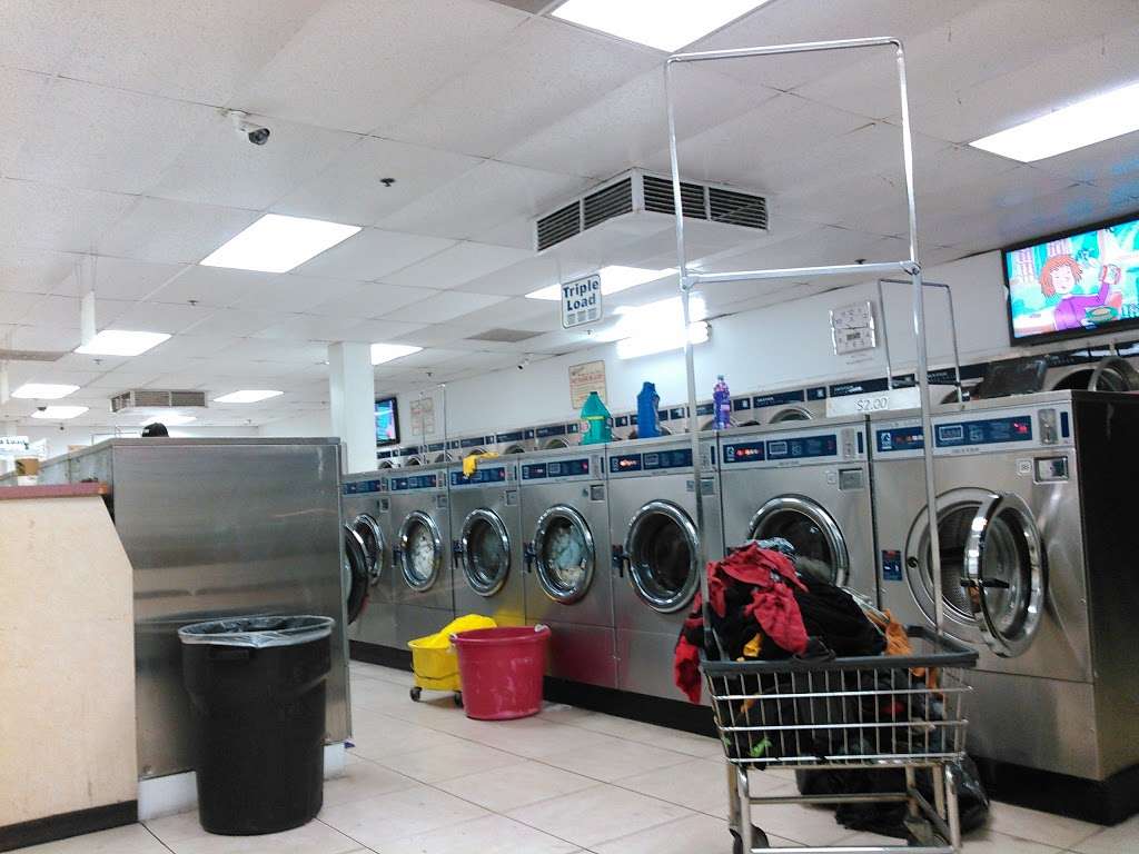 Coin Laundry | 14022 Springdale St, Westminster, CA 92683 | Phone: (714) 809-4636