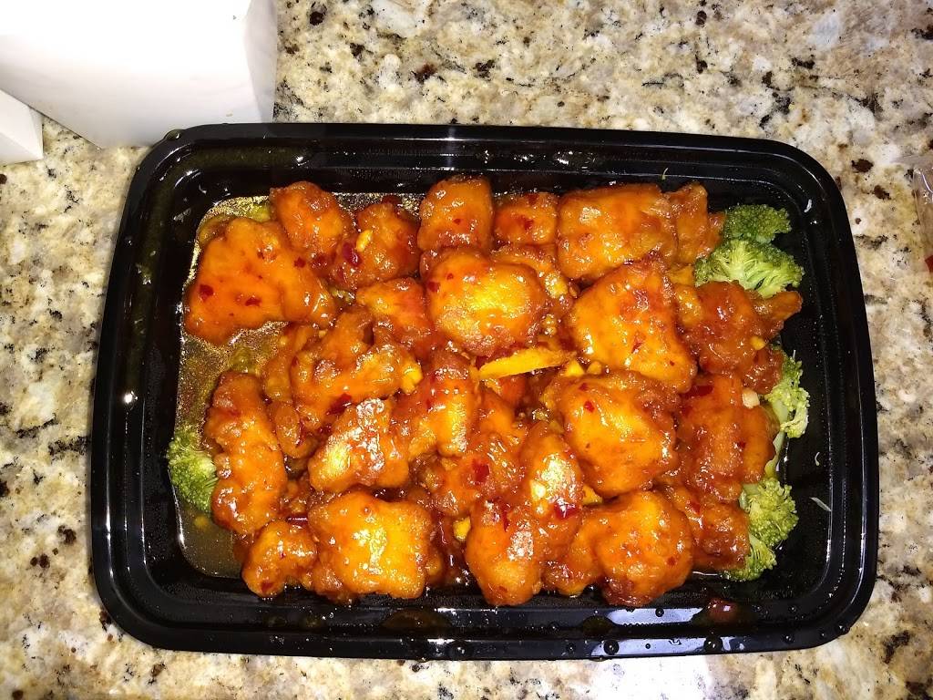 China Wok | 2113 Harwood Rd #325, Bedford, TX 76021 | Phone: (817) 571-8888