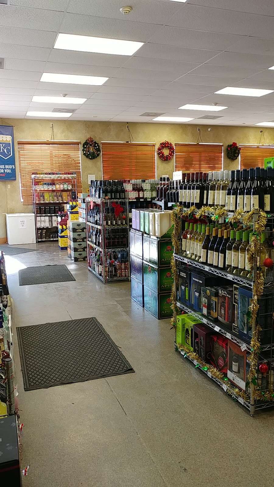 10th Avenue Liquors | 5111 10th Ave, Leavenworth, KS 66048, USA | Phone: (913) 727-1500