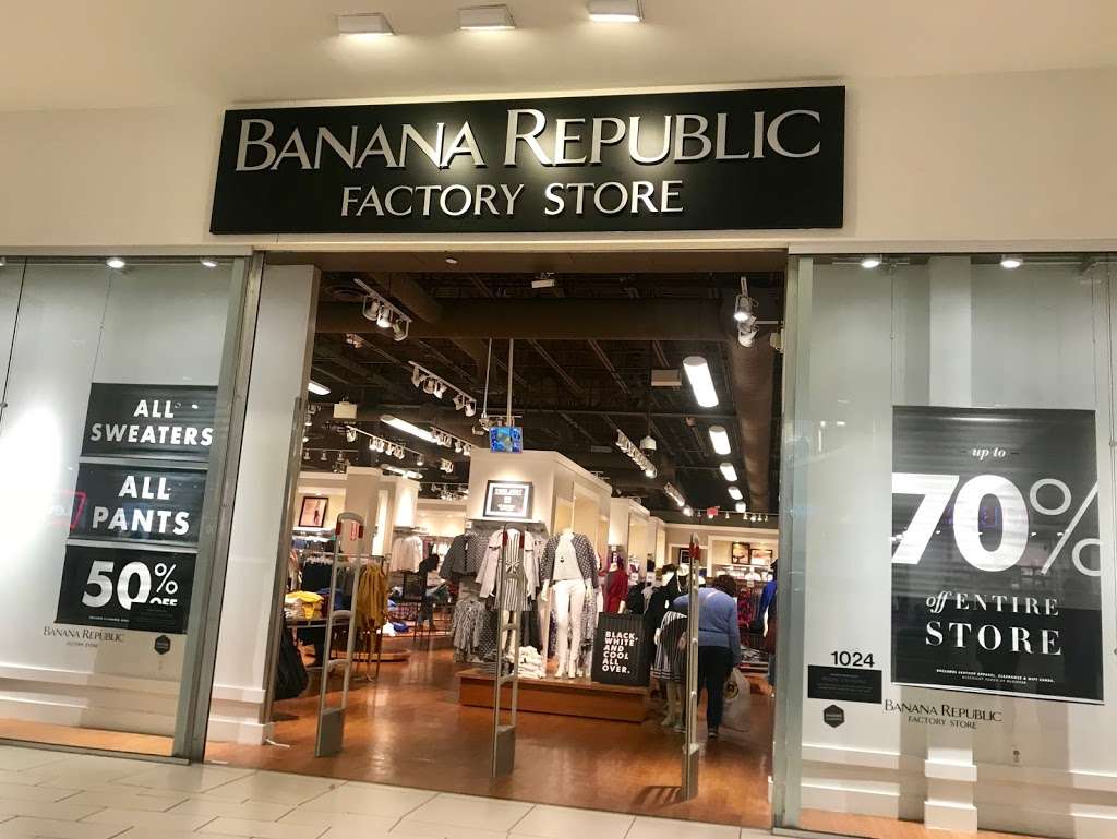 Banana Republic | 1000 Kapkowski Rd, Elizabeth, NJ 07201, USA | Phone: (908) 282-0712