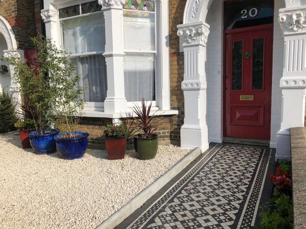 Ace Garden Maintenance London | 1 Staveley Gardens, Chiswick, London W4 2TF, UK | Phone: 07470 091881