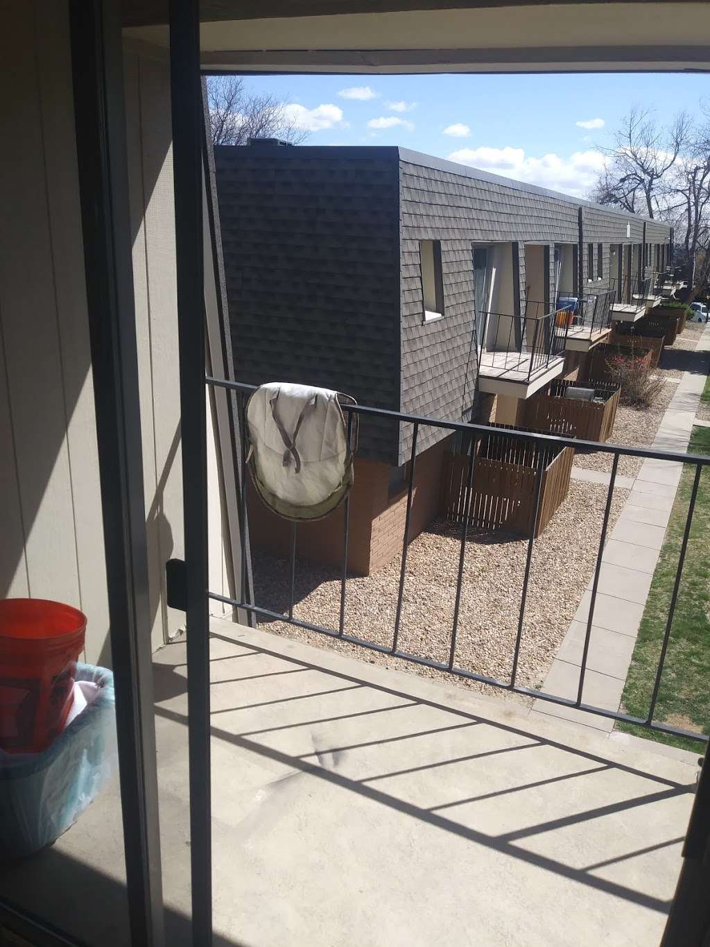 Affordable pro window washer | 305 15th Ave, Longmont, CO 80501, USA | Phone: (303) 961-0039