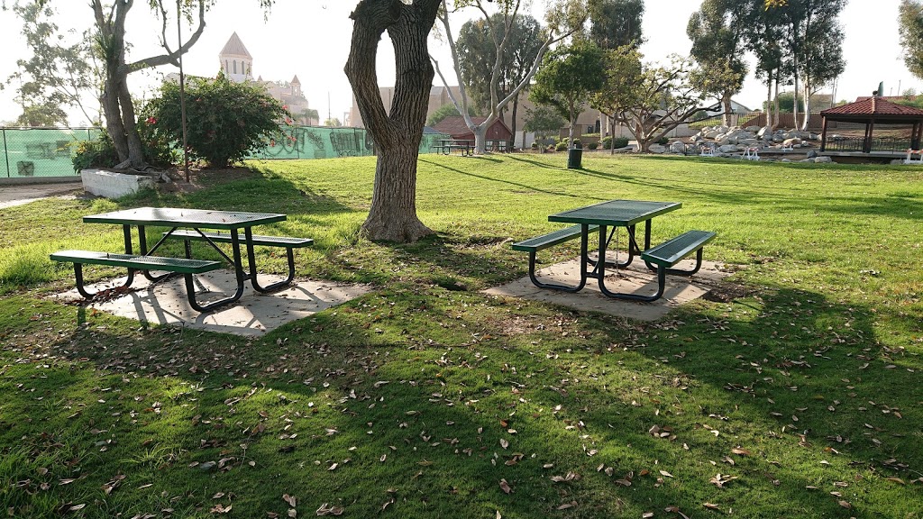 Taylor Ranch Park | 737 N Montebello Blvd, Montebello, CA 90640, USA | Phone: (323) 887-4596