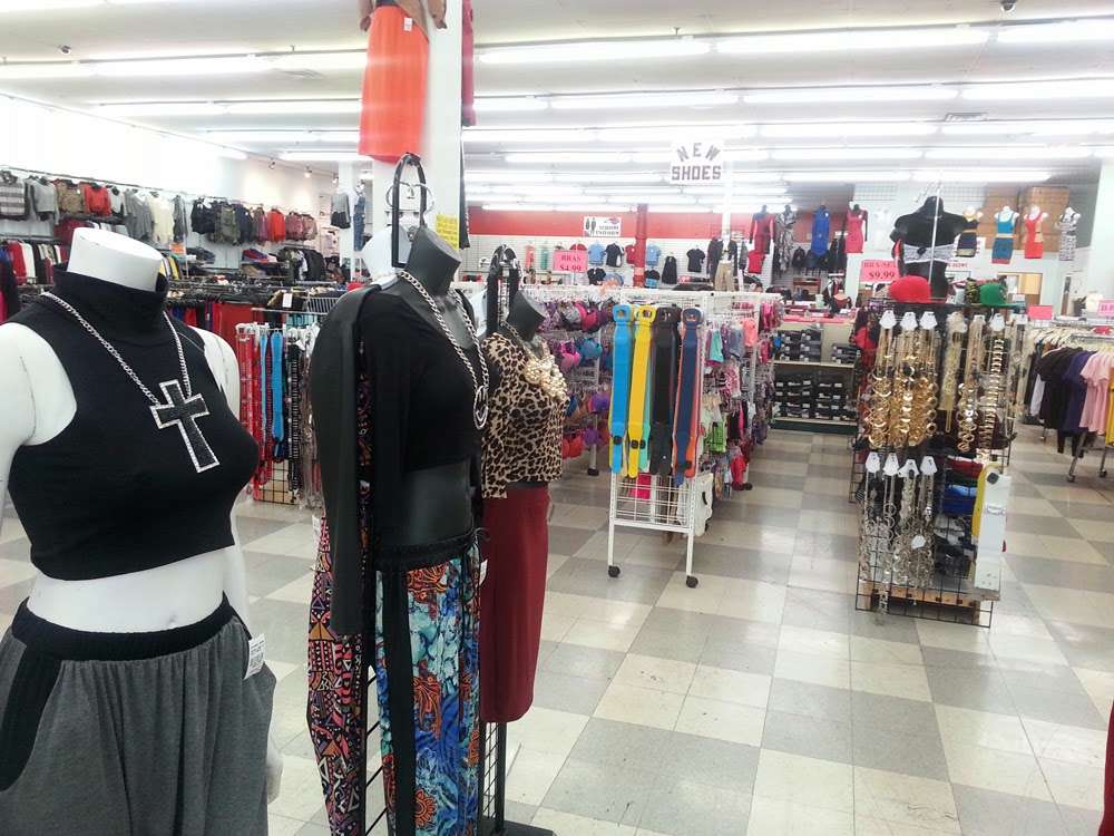 Fashion Depot | 1830 165th St, Hammond, IN 46320 | Phone: (219) 852-0080